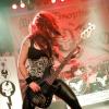 Seit über vier Jahrzehnten prägen "Grave Digger" die internationale Heavy-Metal- Szene. Ihren 40. Geburtstag feiert die Band derzeit mit einer Deutschlandtour. Mit dabei sind auch die Bands "Cellar Stone" und "Mystic Prophecy". Am Samstag machten die Musiker Station im Kaminwerk Memmingen. 
Viele Zuschauer verfolgen KonzertIn diesem Jahr werden es bereits 43 Jahre "Grave Digger". Die deutsche Metal-Band ist mit ihrer aktuellen "Knights & Riots" Tour in Deutschland unterwegs. Die Band aus Gladbeck um Sänger Chris Boltendahl war am Samstag im Kaminwerk Memmingen zu Gast und sorgte für mächtig Stimmung unter den Zuschauern, die trotz der widrigen Wetterverhältnissen zahlreich erschienen waren.Metal-Power aus dem AllgäuIm Vorprogramm von "Grave Digger" zeigte die Power-Metal-Band "Mystic Prophecy" um Sänger RD Liapakis aus Bad Grönenbach, was sie drauf hat. Für die Allgäuer war das aber nicht der einzige Auftritt in diesem Jahr im Kaminwerk. Am 17. Mai werden sie dort ihr neues Album vorstellen, unterstützt von "Hammer King". Die Fans können sich außerdem auf 100 Liter Freibier freuen. Hoher WiedererkennungswertSeit 2018 gibt es die griechische Band "Cellar Stone". Im Kaminwerk präsentierte die Band nun einige Songs aus ihren beiden Alben, die mittlerweile auf dem Markt sind. Die Mischung aus 80er Jahre Rock und derzeitigem Rock prägt sich relativ schnell ein und hat Wiedererkennungswert.
