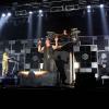 Am Freitag ging es im ausverkauften Kaminwerk in Memmingen heiß her. "Völkerball", die 2008 gegründete Rammstein Tribute Band aus Koblenz mit Sänger und Frontmann René Anlauff, eröffnete die Konzertsaison '23 im Kaminwerk. 
[embedcode=a3eam6gaobe][/embedcode]
Über 2 Stunden lang Titel von Rammstein mit dazugehöriger Bühnen und Pyroshow ließen keine Wünsche offen und das Publikum dankte es, indem viele Titel lautstark mitgesungen wurden. Auch die legendären Bootsfahrt von Keyboarder Andi über die Köpfe der Zuschauer durfte nicht fehlen.
"Heldmaschine" kommt im MärzAm 25. März ist "Heldmaschine", ein Parallelprojekt zu Völkerball, im Kaminwerk zu Gast. Mit fast der gleichen Besetzung gibt es hier nur eigene Titel mit mehr elektronischen Elementen. Man merkt zwar die Entstehung aus Völkerball durch die musikalische Ähnlichkeit, aber von Rammstein wird hier kein einziger Titel gecovert.