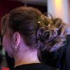 Beim Allgäuer Presseball 2023 am Samstag den 11. Februar in der Bigbox in Kempten zeigten sich die Gäste von ihrer schicksten und elegantesten Seite. Dabei sorgten nicht nur besondere Kleider und Outfits für Hingucker, sondern auch Haarprachten und Körperkunst. Von der eleganten Hochsteckfrisur über wallende Locken bis hin zu fein eingearbeiteten Perlen in die Haare, war frisurtechnisch alles vertreten. Bei einigen Ball-Besuchern waren es jedoch auch die kunstvollen Tattoos, die die Blicke auf sich zogen.