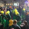 Bei idealen Bedingungen startete am Freitagabend der diesjährige Nachtumzug in Schöllang. Zahlreiche Besucher bestaunten die 30 Gruppen und kreativ dekorierten Wagen.