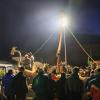 Bei idealen Bedingungen startete am Freitagabend der diesjährige Nachtumzug in Schöllang. Zahlreiche Besucher bestaunten die 30 Gruppen und kreativ dekorierten Wagen.
