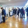 Zum siebten Mal fand am Samstag, 11. Februar 2023 die Messe "Freiraum" in der Memminger Stadthalle statt. Die Messe "Freiraum" steht für Job, Bildung und Gründung. Über 60 regionale Arbeitgeber und Bildungsinstitute informieren und beraten mit ihren Experten über Job und Karrieremöglichkeiten. 
"Jobwall" mit StellenangebotenFür Suchende nach einem passenden Arbeitsplatz standen die Bundesagentur für Arbeit und die Interessenvertretung 50+ zur Verfügung. Es gab außerdem eine "Jobwall", die einen Überblick über die aktuellen Stellenangebote geboten hat, und dabei die Möglichkeit, sich direkt bei den ausstellenden Firmen vor Ort zu bewerben. Auch bot sich ein Vortragsprogramm an, bei dem Referenten über Themen wie Fachkräftemangel, Wandel in Zeiten der Digitalisierung und berufliche Neuorientierung berieten.