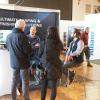 Zum siebten Mal fand am Samstag, 11. Februar 2023 die Messe "Freiraum" in der Memminger Stadthalle statt. Die Messe "Freiraum" steht für Job, Bildung und Gründung. Über 60 regionale Arbeitgeber und Bildungsinstitute informieren und beraten mit ihren Experten über Job und Karrieremöglichkeiten. 
"Jobwall" mit StellenangebotenFür Suchende nach einem passenden Arbeitsplatz standen die Bundesagentur für Arbeit und die Interessenvertretung 50+ zur Verfügung. Es gab außerdem eine "Jobwall", die einen Überblick über die aktuellen Stellenangebote geboten hat, und dabei die Möglichkeit, sich direkt bei den ausstellenden Firmen vor Ort zu bewerben. Auch bot sich ein Vortragsprogramm an, bei dem Referenten über Themen wie Fachkräftemangel, Wandel in Zeiten der Digitalisierung und berufliche Neuorientierung berieten.