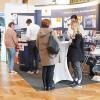 Zum siebten Mal fand am Samstag, 11. Februar 2023 die Messe "Freiraum" in der Memminger Stadthalle statt. Die Messe "Freiraum" steht für Job, Bildung und Gründung. Über 60 regionale Arbeitgeber und Bildungsinstitute informieren und beraten mit ihren Experten über Job und Karrieremöglichkeiten. 
"Jobwall" mit StellenangebotenFür Suchende nach einem passenden Arbeitsplatz standen die Bundesagentur für Arbeit und die Interessenvertretung 50+ zur Verfügung. Es gab außerdem eine "Jobwall", die einen Überblick über die aktuellen Stellenangebote geboten hat, und dabei die Möglichkeit, sich direkt bei den ausstellenden Firmen vor Ort zu bewerben. Auch bot sich ein Vortragsprogramm an, bei dem Referenten über Themen wie Fachkräftemangel, Wandel in Zeiten der Digitalisierung und berufliche Neuorientierung berieten.