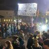 Bei idealen Bedingungen startete am Freitagabend der diesjährige Nachtumzug in Schöllang. Zahlreiche Besucher bestaunten die 30 Gruppen und kreativ dekorierten Wagen.