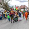 Nach vier Jahren Pause gab es am Samstag den 6. Günzer Karnevalszug. Bei fast frühlingshaftem Wetter zogen 350 Teilnehmer - von Kindergartenkindern bis hin zu den Wilden 70-ern - mit liebevoll gestalteten Kostümen und Wagen die Dorfstraße lang. Das Kinderprinzenpaar Paula I. und Timo I. haben von ihrer Burg aus den fast 4.000 Zuschauern zugewinkt. Für die musikalische Unterstützung im Zug sorgten die Westerheimer Musikanten und die Laub'ner Blasmusik.
 
Fotos: Thomas Weigert
 
 
 