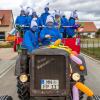 Nach vier Jahren Pause gab es am Samstag den 6. Günzer Karnevalszug. Bei fast frühlingshaftem Wetter zogen 350 Teilnehmer - von Kindergartenkindern bis hin zu den Wilden 70-ern - mit liebevoll gestalteten Kostümen und Wagen die Dorfstraße lang. Das Kinderprinzenpaar Paula I. und Timo I. haben von ihrer Burg aus den fast 4.000 Zuschauern zugewinkt. Für die musikalische Unterstützung im Zug sorgten die Westerheimer Musikanten und die Laub'ner Blasmusik.
 
Fotos: Thomas Weigert
 
 
 