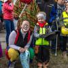 Nach vier Jahren Pause gab es am Samstag den 6. Günzer Karnevalszug. Bei fast frühlingshaftem Wetter zogen 350 Teilnehmer - von Kindergartenkindern bis hin zu den Wilden 70-ern - mit liebevoll gestalteten Kostümen und Wagen die Dorfstraße lang. Das Kinderprinzenpaar Paula I. und Timo I. haben von ihrer Burg aus den fast 4.000 Zuschauern zugewinkt. Für die musikalische Unterstützung im Zug sorgten die Westerheimer Musikanten und die Laub'ner Blasmusik.
 
Fotos: Thomas Weigert
 
 
 