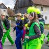 Nach vier Jahren Pause gab es am Samstag den 6. Günzer Karnevalszug. Bei fast frühlingshaftem Wetter zogen 350 Teilnehmer - von Kindergartenkindern bis hin zu den Wilden 70-ern - mit liebevoll gestalteten Kostümen und Wagen die Dorfstraße lang. Das Kinderprinzenpaar Paula I. und Timo I. haben von ihrer Burg aus den fast 4.000 Zuschauern zugewinkt. Für die musikalische Unterstützung im Zug sorgten die Westerheimer Musikanten und die Laub'ner Blasmusik.
 
Fotos: Thomas Weigert
 
 
 
