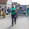 Nach vier Jahren Pause gab es am Samstag den 6. Günzer Karnevalszug. Bei fast frühlingshaftem Wetter zogen 350 Teilnehmer - von Kindergartenkindern bis hin zu den Wilden 70-ern - mit liebevoll gestalteten Kostümen und Wagen die Dorfstraße lang. Das Kinderprinzenpaar Paula I. und Timo I. haben von ihrer Burg aus den fast 4.000 Zuschauern zugewinkt. Für die musikalische Unterstützung im Zug sorgten die Westerheimer Musikanten und die Laub'ner Blasmusik.
 
Fotos: Thomas Weigert
 
 
 