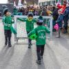 Nach vier Jahren Pause gab es am Samstag den 6. Günzer Karnevalszug. Bei fast frühlingshaftem Wetter zogen 350 Teilnehmer - von Kindergartenkindern bis hin zu den Wilden 70-ern - mit liebevoll gestalteten Kostümen und Wagen die Dorfstraße lang. Das Kinderprinzenpaar Paula I. und Timo I. haben von ihrer Burg aus den fast 4.000 Zuschauern zugewinkt. Für die musikalische Unterstützung im Zug sorgten die Westerheimer Musikanten und die Laub'ner Blasmusik.
 
Fotos: Thomas Weigert
 
 
 