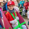Nach vier Jahren Pause gab es am Samstag den 6. Günzer Karnevalszug. Bei fast frühlingshaftem Wetter zogen 350 Teilnehmer - von Kindergartenkindern bis hin zu den Wilden 70-ern - mit liebevoll gestalteten Kostümen und Wagen die Dorfstraße lang. Das Kinderprinzenpaar Paula I. und Timo I. haben von ihrer Burg aus den fast 4.000 Zuschauern zugewinkt. Für die musikalische Unterstützung im Zug sorgten die Westerheimer Musikanten und die Laub'ner Blasmusik.
 
Fotos: Thomas Weigert
 
 
 