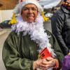 Nach vier Jahren Pause gab es am Samstag den 6. Günzer Karnevalszug. Bei fast frühlingshaftem Wetter zogen 350 Teilnehmer - von Kindergartenkindern bis hin zu den Wilden 70-ern - mit liebevoll gestalteten Kostümen und Wagen die Dorfstraße lang. Das Kinderprinzenpaar Paula I. und Timo I. haben von ihrer Burg aus den fast 4.000 Zuschauern zugewinkt. Für die musikalische Unterstützung im Zug sorgten die Westerheimer Musikanten und die Laub'ner Blasmusik.
 
Fotos: Thomas Weigert
 
 
 