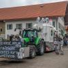 Am Faschingsumzug in Wertach haben am Sonntag 25 Wagen und 26 Fußgruppen teilgenommen. Der Wettergott war den Wertachern auch wohl gesonnen. Es blieb trocken. Einige tausend Zuschauer sahen sich den Umzug an.
 
Fotos: Christian Bischoff