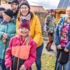 Nach vier Jahren Pause gab es am Samstag den 6. Günzer Karnevalszug. Bei fast frühlingshaftem Wetter zogen 350 Teilnehmer - von Kindergartenkindern bis hin zu den Wilden 70-ern - mit liebevoll gestalteten Kostümen und Wagen die Dorfstraße lang. Das Kinderprinzenpaar Paula I. und Timo I. haben von ihrer Burg aus den fast 4.000 Zuschauern zugewinkt. Für die musikalische Unterstützung im Zug sorgten die Westerheimer Musikanten und die Laub'ner Blasmusik.
 
Fotos: Thomas Weigert
 
 
 