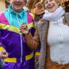 Nach vier Jahren Pause gab es am Samstag den 6. Günzer Karnevalszug. Bei fast frühlingshaftem Wetter zogen 350 Teilnehmer - von Kindergartenkindern bis hin zu den Wilden 70-ern - mit liebevoll gestalteten Kostümen und Wagen die Dorfstraße lang. Das Kinderprinzenpaar Paula I. und Timo I. haben von ihrer Burg aus den fast 4.000 Zuschauern zugewinkt. Für die musikalische Unterstützung im Zug sorgten die Westerheimer Musikanten und die Laub'ner Blasmusik.
 
Fotos: Thomas Weigert
 
 
 