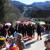 Auch im Oberstaufener Ortsteil Thalkirchdorf wurde - zwar eher klein, aber durchaus fein - Fasching gefeiert. Bei schönstem Frühlingswetter sahen sich am Dienstagnachmittag viele Besucher den Faschingsumzug an, bei dem Hexen, Bienen und kreative Faschingswagen für gute Laune sorgten.
 
 
Fotos: Christian Bischoff