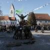 68 Gruppen (Wagen, Kapellen, Fanfarenzüge und Fußvolk) haben beim Faschingsumzug in Kirchdorf/Iller bei Kaiserwetter für beste Stimmung gesorgt. Im Anschluss wurde noch in der Festhalle Kehraus gefeiert.