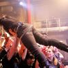 Die Band "Heldmaschine" war am Samstag im Kaminwerk Memmingen zu Gast. Zusammen mit Aeverium feierten die Koblenzer den Abschluss einer gelungenen Tour. Die ein oder andere Einlage durfte dabei nicht fehlen. Die Band ist ein "Nebenprojekt" des Völkerball-Sängers René Anlauff, der am 12. und 13. Januar wieder im Kaminwerk auftritt. Weil die Konzerte regelmäßig ausverkauft sind, hat man dieses Mal zwei Tage angesetzt.
 
Bilder: Daniel Tretter