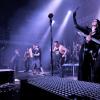 Die Band "Heldmaschine" war am Samstag im Kaminwerk Memmingen zu Gast. Zusammen mit Aeverium feierten die Koblenzer den Abschluss einer gelungenen Tour. Die ein oder andere Einlage durfte dabei nicht fehlen. Die Band ist ein "Nebenprojekt" des Völkerball-Sängers René Anlauff, der am 12. und 13. Januar wieder im Kaminwerk auftritt. Weil die Konzerte regelmäßig ausverkauft sind, hat man dieses Mal zwei Tage angesetzt.
 
Bilder: Daniel Tretter