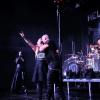 Die Band "Heldmaschine" war am Samstag im Kaminwerk Memmingen zu Gast. Zusammen mit Aeverium feierten die Koblenzer den Abschluss einer gelungenen Tour. Die ein oder andere Einlage durfte dabei nicht fehlen. Die Band ist ein "Nebenprojekt" des Völkerball-Sängers René Anlauff, der am 12. und 13. Januar wieder im Kaminwerk auftritt. Weil die Konzerte regelmäßig ausverkauft sind, hat man dieses Mal zwei Tage angesetzt.
 
Bilder: Daniel Tretter