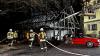 In Lindau ist in der Nacht zum Montag eine Scheune in Flammen aufgegangen. Bis auf einen Feuerwehrmann, der sich leichte Brandblasen zuzog, gab es keine Verletzten. Der Sachschaden ist jedoch recht hoch.
 
Fotos: Davor Knappmeyer