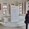 In Ottobeuren ist das Klostermuseum der Benediktinerabtei nach langer Renovierung am Samstag wieder eröffnet worden. Zahlreiche Besucher besichtigten am Tag der offenen Tür das neue Klostermuseum. 
 
Bilder: Fritz Pavlon