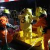 Gleich drei Szenarien hatte die Feuerwehr Oberstdorf am Montagabend gleichzeitig zu bekämpfen. Bei einer Großübung mit über 100 Kräften der Feuerwehr Oberstdorf, Rettenberg und Sonthofen zusammen sorgten die ehrenamtlichen Einsatzkräfte für viel Aufsehen in der Oberstdorfer Marktgemeinde.
 
Bilder: Benjamin Liss