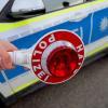 Während des Blitzmarathons 2023 kontrollierte die Polizei mit einem Lasermessgerät am Ortsausgang von Oberstdorf die Geschwindigkeiten, mit denen die Fahrzeuge dort unterwegs waren. Hier gilt Tempo 70. Ein Österreicher war dort allerdings mit 92 km/h unterwegs.