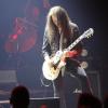 3.000 Gäste sind am Sonntag in die Big Box Allgäu in Kempten geströmt, um Klassiker der Rockgeschichte aus hochkarätiger Hand zu hören. Bei "Rock meets Classic" waren dieses Jahr Sascha Krebs, Mike Tramp (White Lion), Maggie Reilly (Mike Oldfield), Ronnie Romero (Rainbow), Mick Box & Bernie Shaw (Uriah Heep), Dee Snyder (Twisted Sister) und Joey Tempest (Europe) auf der komplett ausverkauften Tour dabei. In Kempten heizten sie ihrem Publikum ordentlich ein, das sich schon bald von seinen Plätzen erhob und mit den Musikern feierte. 