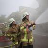 Zu einer Großübung mit über 60 Einsatzkräften, rückte am Dienstagabend die Feuerwehr Immenstadt und Eckarts. In der Asphaltmischanlage bei Seifen, war es zu einer angenommenen Explosion im Mischturm gekommen.
 
Fotos: Benjamin Liss