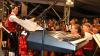 Während über Kempten ein Gewitter zieht, feiern hunderte Menschen geschützt vor dem Regen im Festzelt der Allgäuer Festwoche. Sie tanzen, singen und heben die Krüge zur Musikkapelle Willofs. Hier seht ihr die besten Bilder des Abends. 
Ihr wollt noch mehr Fotos von der Allgäuer Festwoche sehen?
Wir sind jeden Tag für euch unterwegs. Hier gibt's noch mehr Bilder von Festzelt und Messe:

Allgäuer Festwoche am Mittwoch: Die besten Fotos aus dem Festzelt!
Allgäuer Festwoche 2023 in Kempten: Festzelt-Bilder vom Dienstag!
Allgäuer Festwoche 2023 in Kempten: Bilder von der Party am Montagabend

Mehr von der Festwoche findet ihr auch auf allgäuer-zeitung.de.
