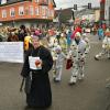 Zum 55. Mal fand der Gaudiwurm 2023 in Marktoberdorf statt. Über 1100 Fasnachter nahmen teil. Die schönsten Bilder vom Umzug.