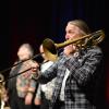 Die eher unkonventionelle Blasmusik-Kapelle "Mnozil Brass" aus Wien hat in der BigBox Allgäu begeistert. Die Musiker, die vor rund 30 Jahren im Restaurant Mnozil's zusammen fanden, servierten sowohl Rock-Nummern als auch traditionell feines Blech und reicherten das bunte Gericht mit allerlei schräger Komik an. Zuvor musizierten die sieben Allgäuer Blechmusikanten von "Verstehen Sie Brass?" im Foyer der Veranstaltungshalle.
 