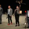 Die eher unkonventionelle Blasmusik-Kapelle "Mnozil Brass" aus Wien hat in der BigBox Allgäu begeistert. Die Musiker, die vor rund 30 Jahren im Restaurant Mnozil's zusammen fanden, servierten sowohl Rock-Nummern als auch traditionell feines Blech und reicherten das bunte Gericht mit allerlei schräger Komik an. Zuvor musizierten die sieben Allgäuer Blechmusikanten von "Verstehen Sie Brass?" im Foyer der Veranstaltungshalle.
 