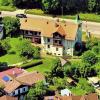 Schwestern ziehen aus, Urlauber ein