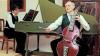 Viola da Gamba beansprucht ganze Aufmerksamkeit