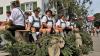 Der Festumzug der Feuerwehr Fischen anlässlich ihres 150-jährigen Jubiläums sprengte alle Vorstellungen. 44 Gruppen mit mehr als 1.000 Teilnehmern waren beim Umzug dabei. Laut dem 1.Vorstand Anton Schöll besuchten rund 10.000 Besucher den Festumzug. Das Zelt war nach dem Umzug prall gefüllt. Für Unterhaltung sorgten die Blaskapelle Fischen und das Riedberg Quintett.