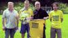 Für den Trainer Botschaft auf T-Shirts gedruckt
