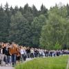 800 Kaufbeurer Schülerinnen auf dem Pilgerweg der Heiligen Crescentia