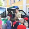 Kinder besuchen Polizeiinspektion Buchloe