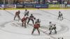 Vor 1.535 Zuschauern fand am Sonntagabend in der Memminger Eissporthalle die DEB Oberliga Partie zwischen dem ECDC Memmingen Indians und dem Deggendorfer SC statt. Die Gäste gewannen mit 2:3 Toren.
Paukenschlag in der ersten Minute
Das Spiel begann bereits in der ersten Minute mit einem Paukenschlag. Dominik Meisinger erzielte die 1:0 Führung und nur vier Minuten später erhöhte Matej Pekr auf 2:0 . Doch die Gäste schafften bis zum ersten Drittelende noch den Ausgleich zum 2:2.
Knapper Sieg
Im zweiten Abschnitt gelang Marcel Pfänder von den Gästen mit seinem zweiten Tor bereits der Siegtreffer zum 2:3 für die Deggendorfer in der 29. Minute. Die Memminger mühten sich in der Folgezeit vergebens noch den Ausgleich zu erzielen denn die Gäste hatten mit Timo Pielmeier einen ausgezeichneten Goalie im Tor der einfach jeden Puck, der auf sein Tor zukam, hielt.