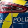 Mit aufs Revier nahm die Polizei am Montag einen 38-jährigen Ladendieb in Friedrichshafen. Dort wurde der Mann immer aggressiver und randalierte. (Symbolfoto)