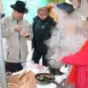 Produzenten aus dem Landkreis werben in Scheidegg für regionale Produkte
