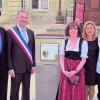 Stele mit Memminger Wappen in Partnerstadt Auch eingeweiht