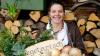Herzlich, urig vegetarisch? Silvia Beyer betreibt bei Pfronten die erste Veggie-Hütte der Allgäuer Alpen