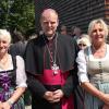Weihbischof Dr. Florian Wörner im Gespräch mit Jugendlichen aus Eisenberg und Hopferau