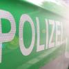 Auto kracht in Ronsberg gegen Baum