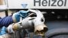 Befüllen eines Heiztanks in Lindau: 90 Liter Heizöl fließen in Keller und Erdreich