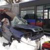 Auto kollidiert mit Bus bei Bad Wörishofen - Fahrer schwer verletzt